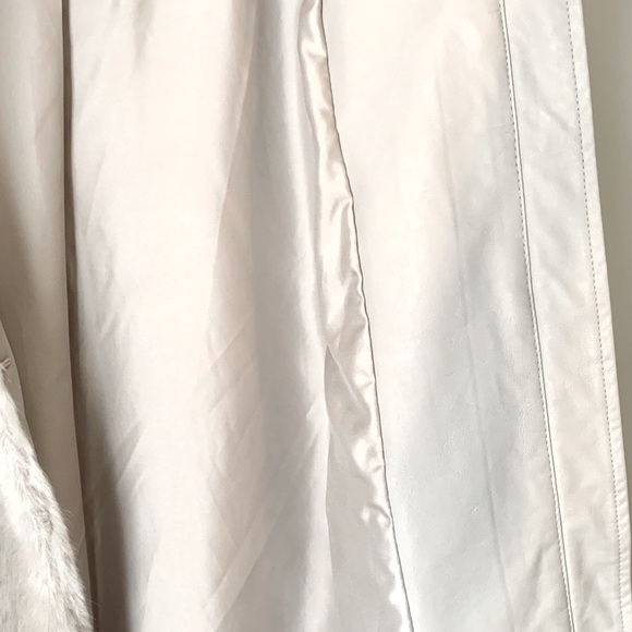 Guess size L faux fur 3/4 coat - Picture 11 of 16